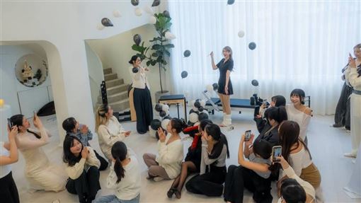 啦啦隊女神短今突宣布喜訊　超狂新身分曝