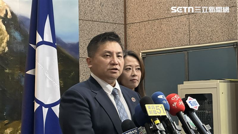 吳宗憲受訪表示，中常會上沒有討論到助理費除罪化議題。（圖／記者詹宜庭攝影）