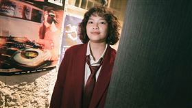 JOYCE就以斯《才華換桃花 Talent Flower》。（圖／放飛音樂提供）