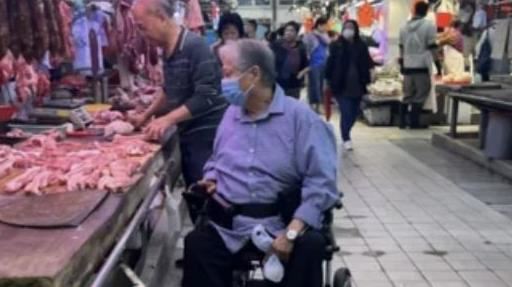 73歲洪金寶疑靠神秘液體回春　兒子吐真相