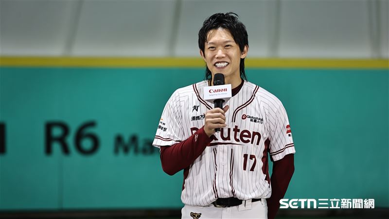 樂天桃猿投手陳冠宇出席相機發表會。（圖／記者劉彥池攝影）