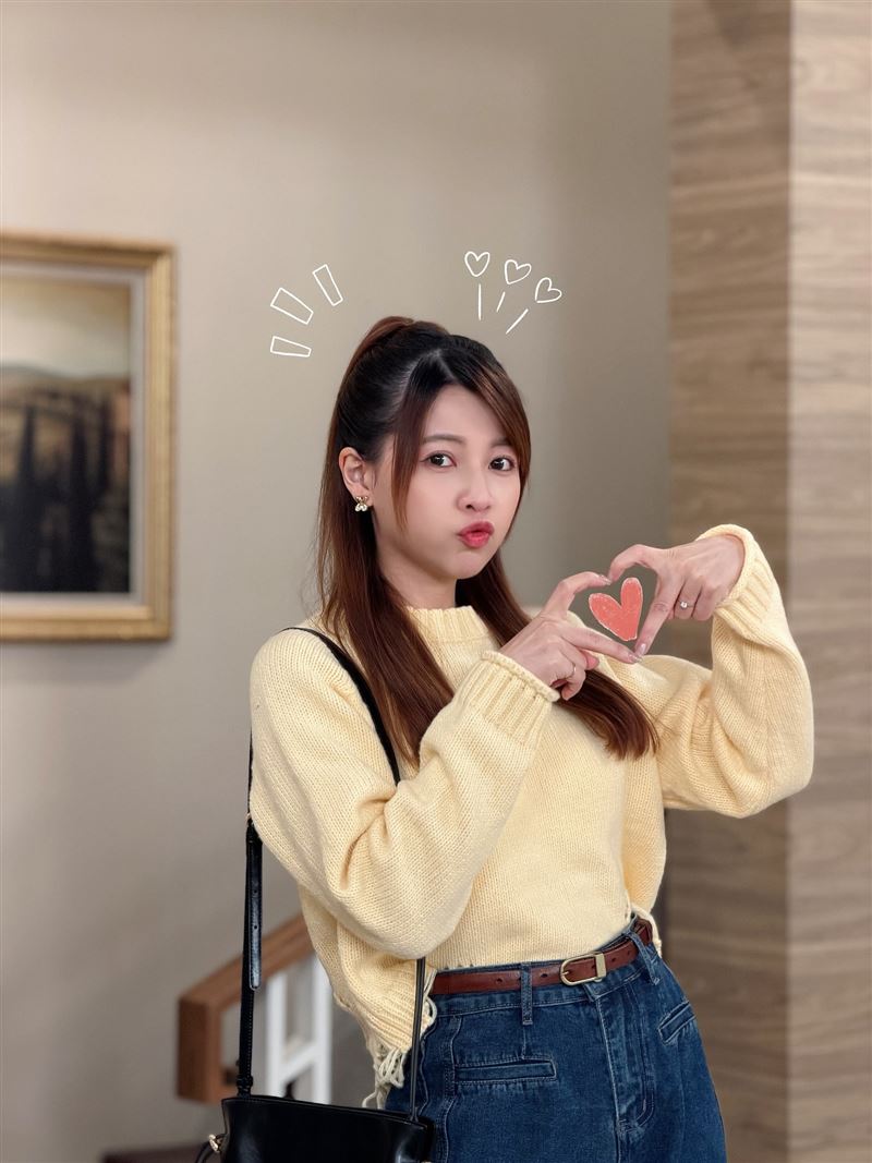 謝京穎遭疑有孕。(圖/翻攝自謝京穎臉書)