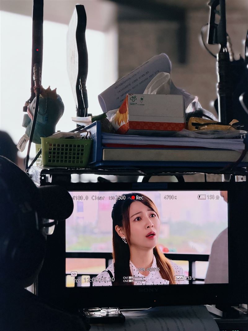 謝京穎在鏡頭上略顯圓潤。(圖/翻攝自謝京穎臉書)