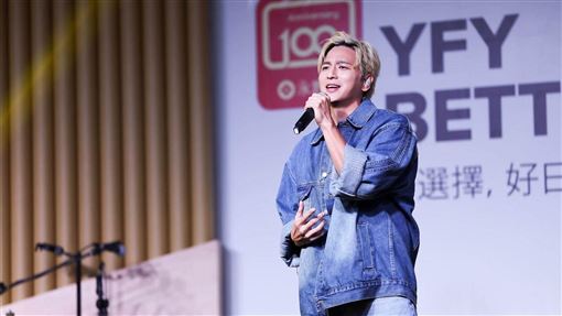 小煜黑歷史！曾連酗酒2個月 飆罵鄰三字經