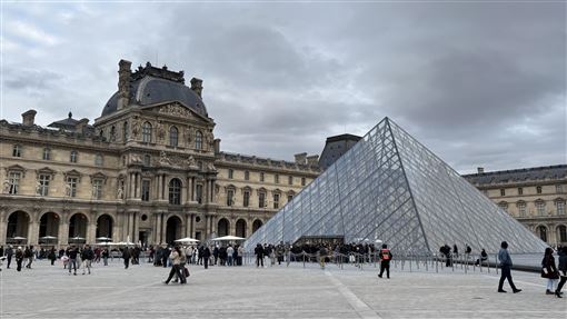 羅浮宮珠寶遭竊漏洞曝！調查出爐：差30秒