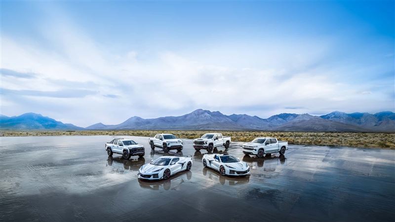 雪佛蘭也會替Silverado、Silverado HD、Silverado EV推出同款「星光與鋼鐵」設計。(圖/翻攝Chevrolet網站)