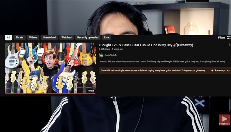 比亞萊拍片解釋業配爭議。(圖/翻攝自Davie504 YouTube)