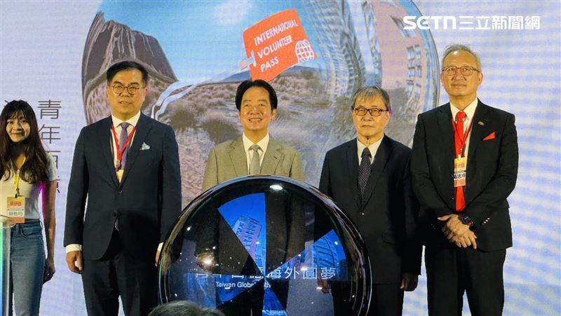 「青年百億海外圓夢基金計畫成果交流活動」開展記者會。（圖／記者柯美儀攝影）