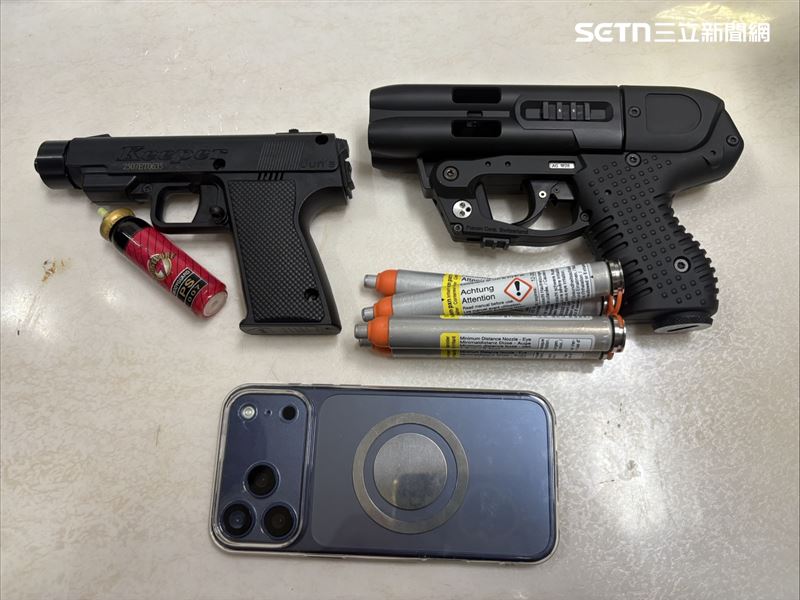 「香水達人」宋姓男子,近期持辣椒槍威脅胞弟被逮。(圖/翻攝畫面)