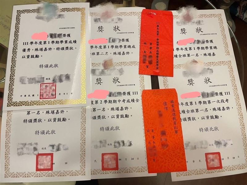 姊弟的報恩感動人心！父猝死沒錢下葬好心人助安葬，姐姐考上國立大學、弟弟也考上大學展開新生活。（圖／《愛的延續》公益協會提供）