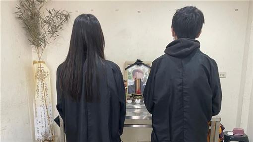 姊弟的報恩！父猝死沒錢下葬好心人助安葬