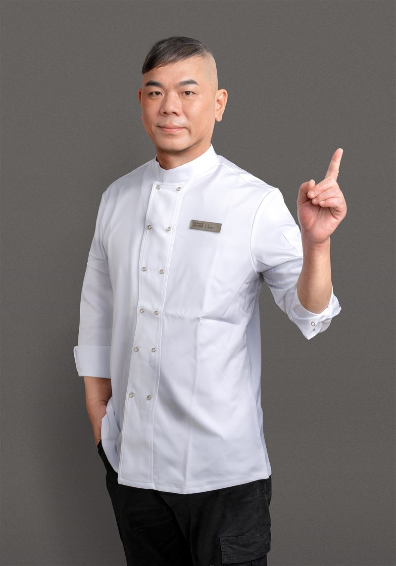 築間邀請「點心界大仁哥」知名港點主廚黃義仁坐鎮新品牌。(圖/築間提供)