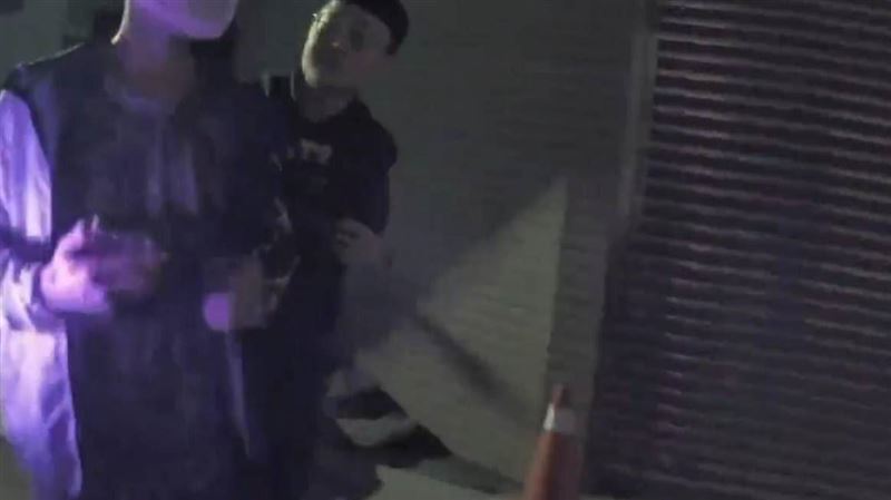 6條通見警心虛 急衝車陣逃下秒軟腿被逮