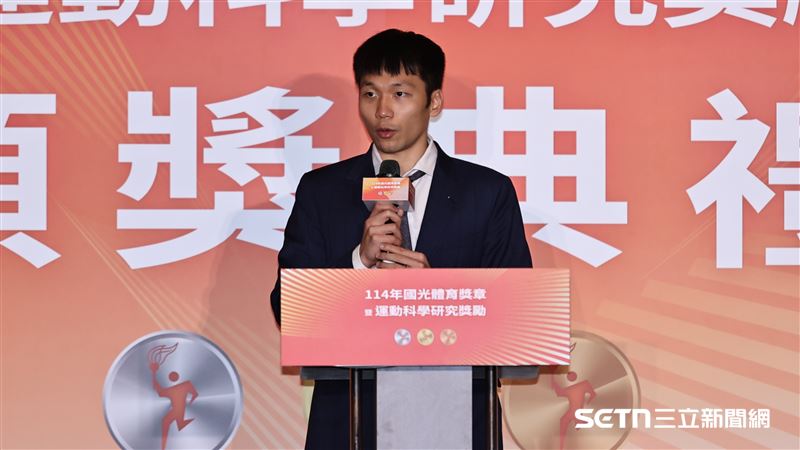 114年國光體育獎章暨運動科學研究獎勵頒獎典禮,運動部長李洋致詞。(圖/記者劉彥池攝影)