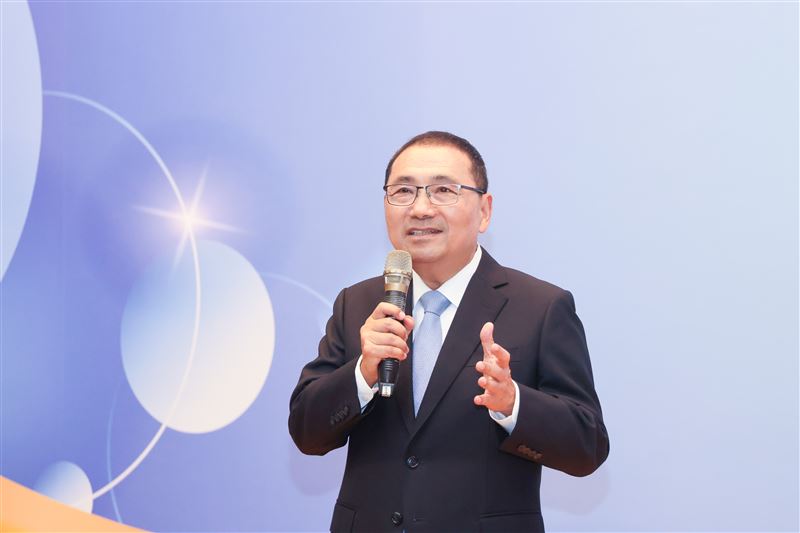 酒駕撞死醫大生一審判10年,侯友宜感嘆表示「這次判決會不會讓民眾覺得司法離太遠」。(圖/新北市府提供)