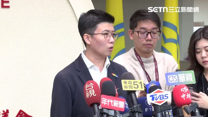 苗博雅受訪談小紅書議題。（圖／翻攝畫面）