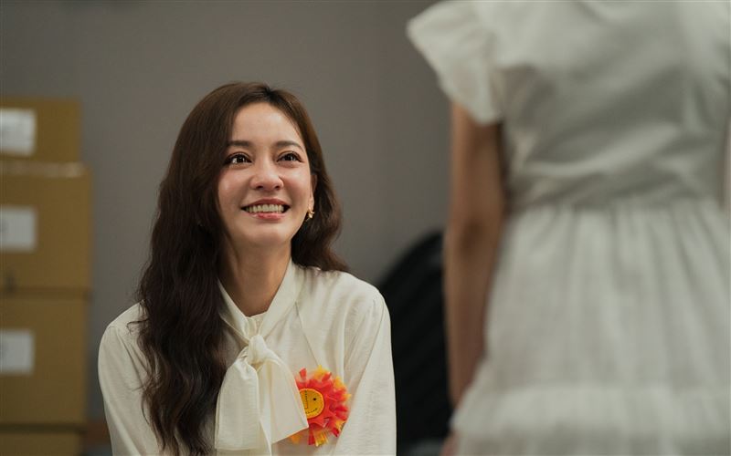 陳意涵笑稱自己可以出一本教人流淚的書。(圖/壹壹喜喜提供)