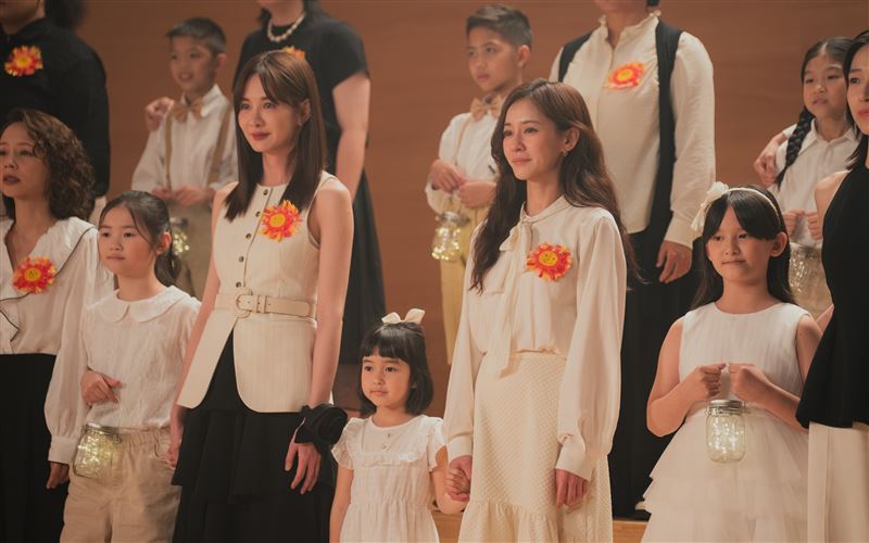 與陳意涵一起在舞台上演出的小演員深獲她的喜愛。(圖/壹壹喜喜提供)