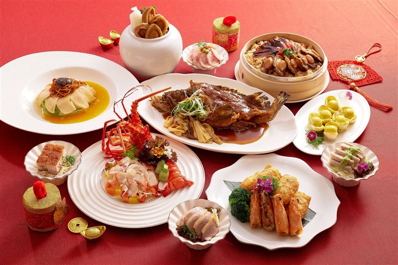 JR東日本大飯店台北凱華樓端出「御選馬年・開運年菜外帶」早鳥優惠9,999元。(圖/飯店旅宿業者提供)