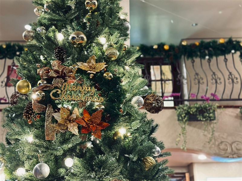 理想大地將於聖誕節打造成一場節慶劇場,讓住客不只是觀看,更是參與其中。(圖/飯店旅宿業者提供)