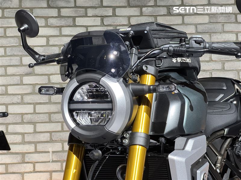 新式LED大燈。(圖/鍾釗榛攝影)