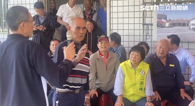 彰化縣議員李俊諭於 5 日邀集軍方與居民在覆靈宮召開說明會,現場民眾情緒激動。(圖/翻攝畫面)