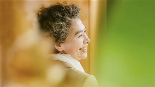 賴佩霞女婿驟逝！「生前1舉動」暖爆岳母