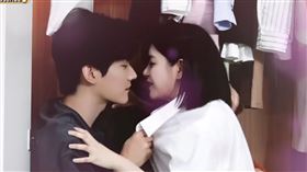 陳妍希（右）新劇搭檔周柯宇有多場吻戲。（圖／翻攝自YouTube）
