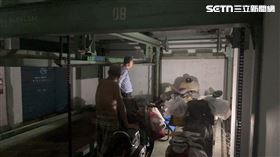 房遭法拍沒去處　高雄阿伯暗住車位「寄生3年」遭揭發(圖/翻攝畫面)