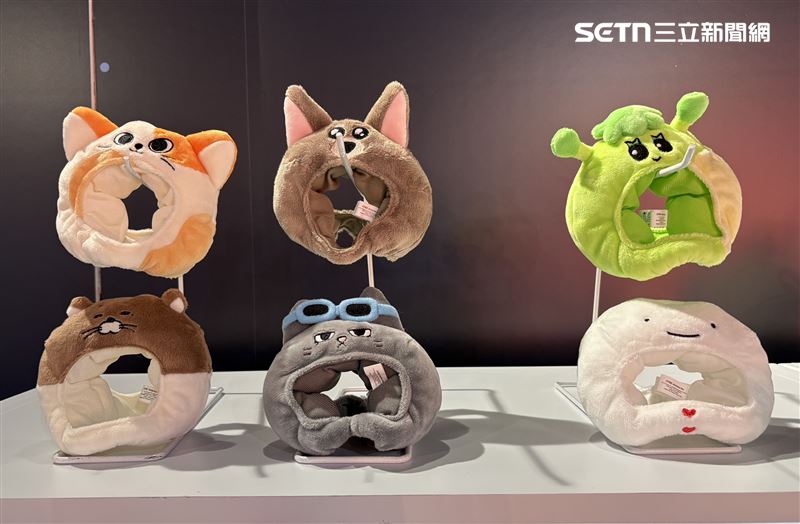 BOYNEXTDOOR官方角色「BBNEXDO」台北快閃店商品。(圖/記者趙于瑩攝影)