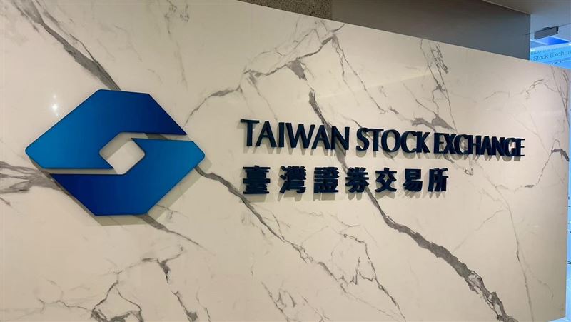 台灣證券交易所表示，全體上市公司114年11月份當月營收較113年同期成長18.07％，累計營業收入較113年同期成長13.1％。（圖／記者余國棟攝影）