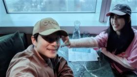孫協志跟夏宇童婚後感情依舊甜蜜。（圖／翻攝自IG）