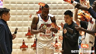 葛拉漢傷癒歸隊飆24分　領航猿本季沒輸過