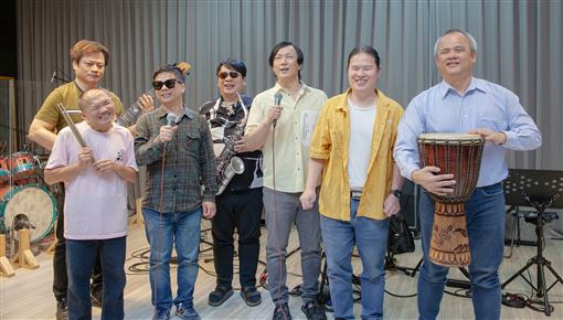 蕭煌奇〈末班車〉又開了　地獄喊一路好走