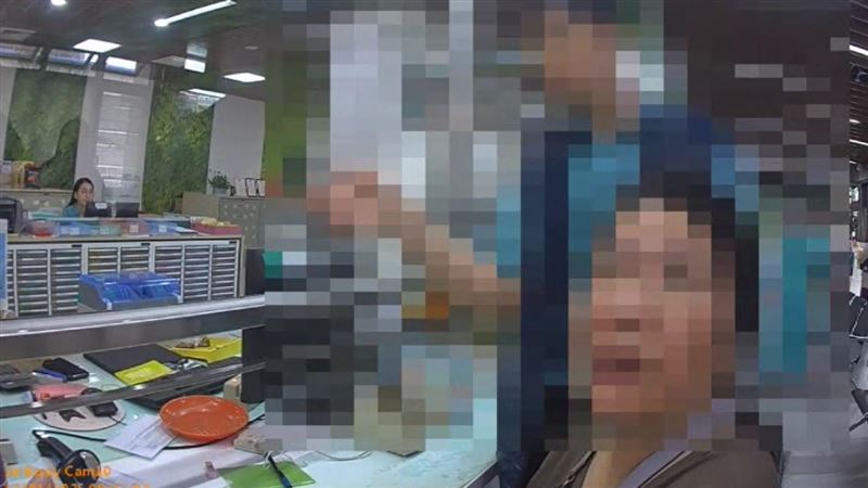 阻詐苦勸不聽！53歲婦嗆警：想抱現金睡覺
