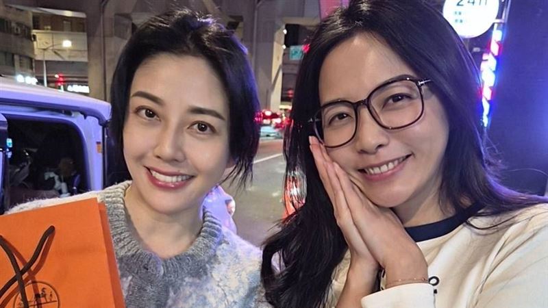 韓瑜46歲生日太美！「唯一朋友」暖幫慶生