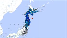日本青森縣東方外海12日上午11時44分發生規模6.7強震，氣象廳稍早宣布該地震規模上修至6.9。（圖／翻攝自日本氣象廳）