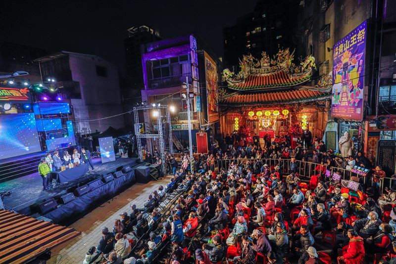 農曆10月23日是艋舺《青山宮》靈安尊王生日!青山宮×文化總會打造神級祭典,讓整個萬華「動」起來了。(圖/《青山宮》提供)