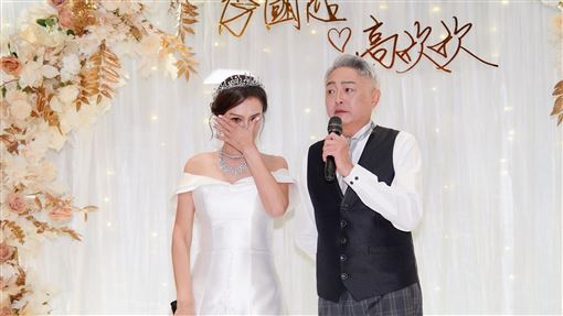 李國超婚禮沒開始先哭了！談屠穎一秒淚崩