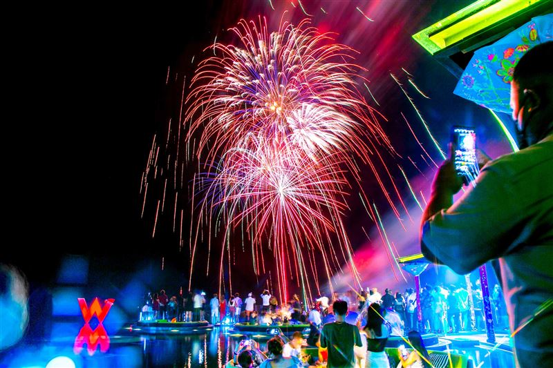 蘇梅島W酒店引爆節慶，15天不停歇的派對與饗宴登場