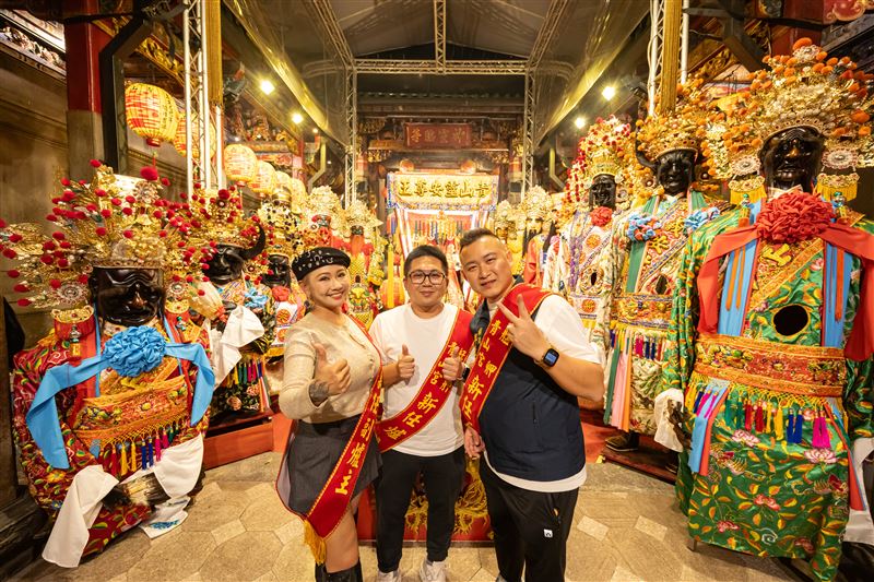 由家人代報的一歲女娃竟以四個聖杯脫穎而出,成為丙午年的爐主