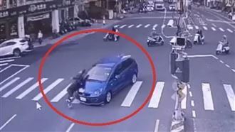 彰化女開車鏟飛71歲翁！行人地獄畫面曝光