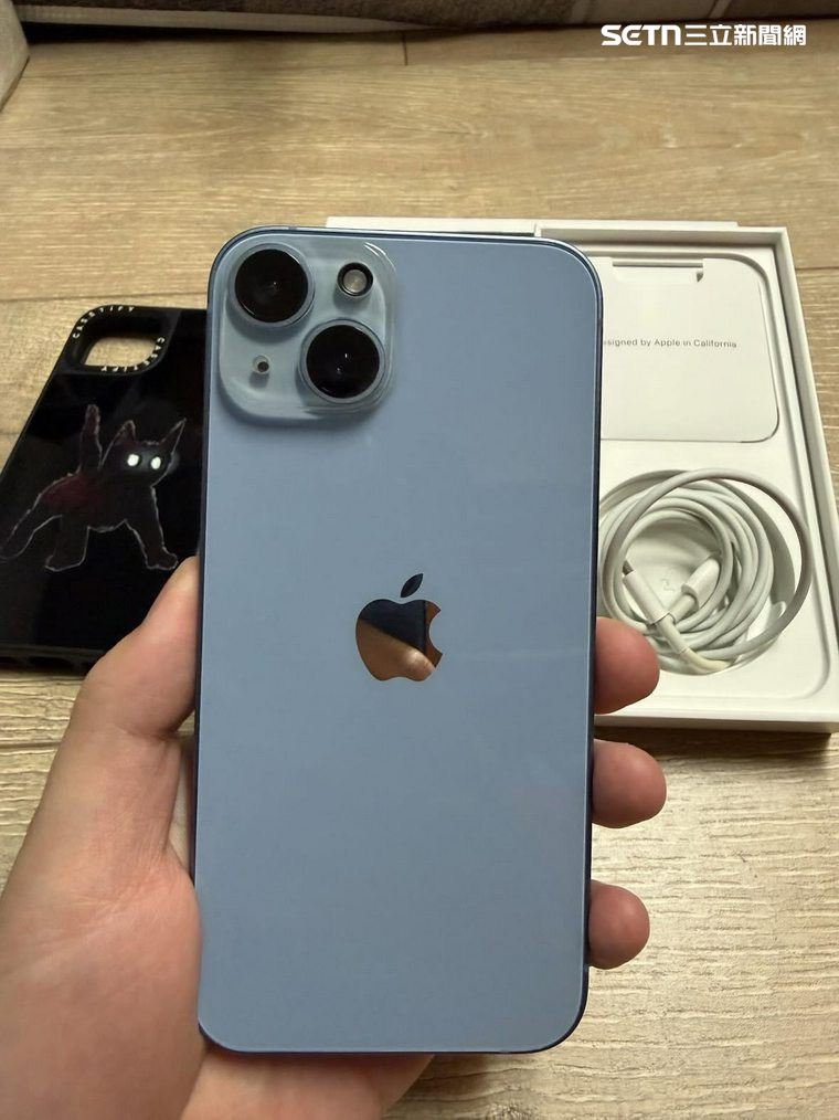 桃園簡男在社群平台刊登3C販售廣告,詐騙所得全拿來下注運動賽事。(圖/翻攝畫面)