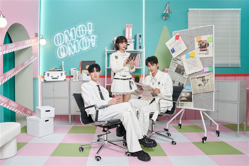 夏和熙(左起)、木木、阿本搭檔。(圖/快電商提供)