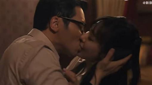 Tiffany低調熱戀卞耀漢　激吻畫面被挖出