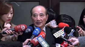 前立法院長王金平出席「114年宏道獎頒獎典禮」前受訪（圖／翻攝畫面）