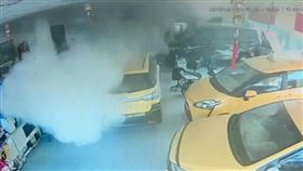 高雄,鳳山,計程車司機,車行,保險公司拒保。（圖／翻攝畫面）