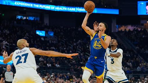 賽前投進全場三分　柯瑞傷癒轟39分勇士輸