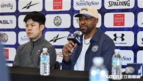 EASL例行賽，富邦勇士洋將辛特力賽前出席記者會。（圖／記者劉彥池攝影）