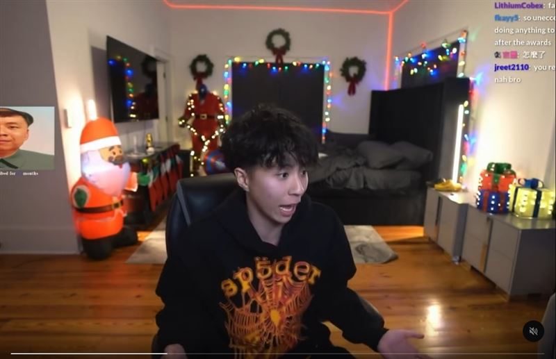 Ray事後直播先是認真道歉,接著暴怒氣到用中文直飆髒話。(圖/翻攝自X平台)